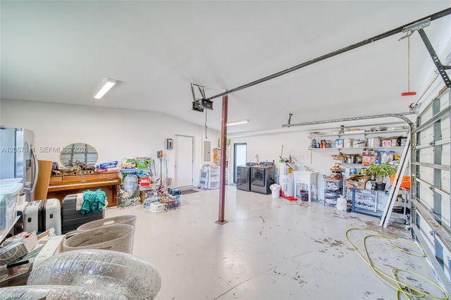 9200 SW 178th St, Palmetto Bay, FL 33157