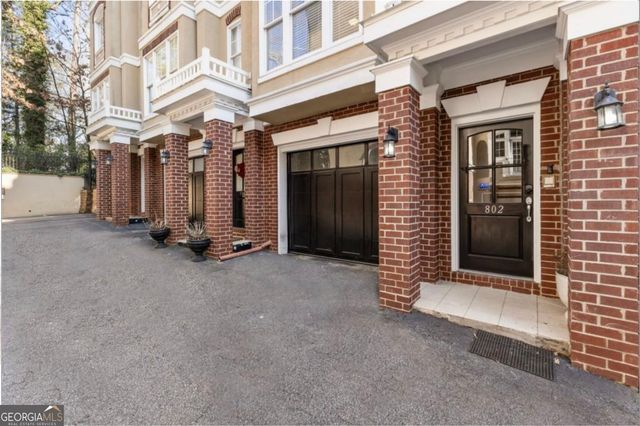802 Clifton Heights Lane NE, Atlanta, GA 30329