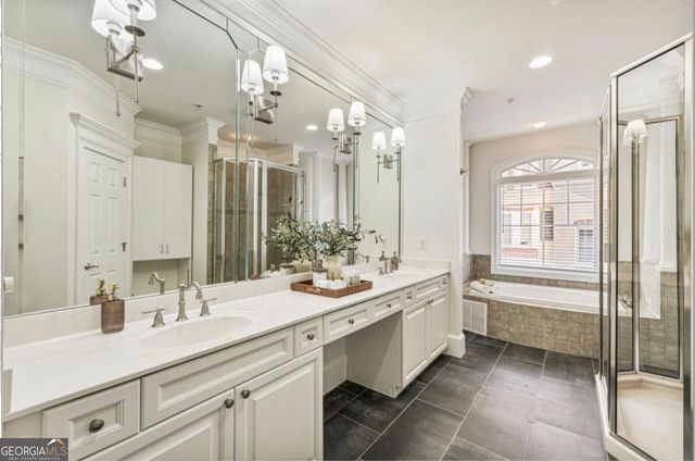 802 Clifton Heights Lane NE, Atlanta, GA 30329