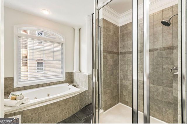 802 Clifton Heights Lane NE, Atlanta, GA 30329