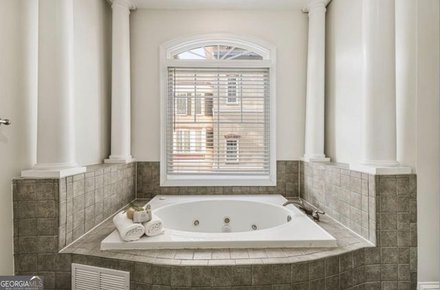 802 Clifton Heights Lane NE, Atlanta, GA 30329