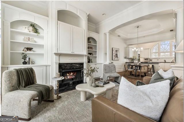 802 Clifton Heights Lane NE, Atlanta, GA 30329