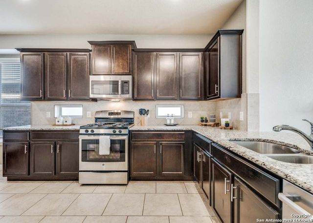 14218 Saratoga, San Antonio, TX 78254