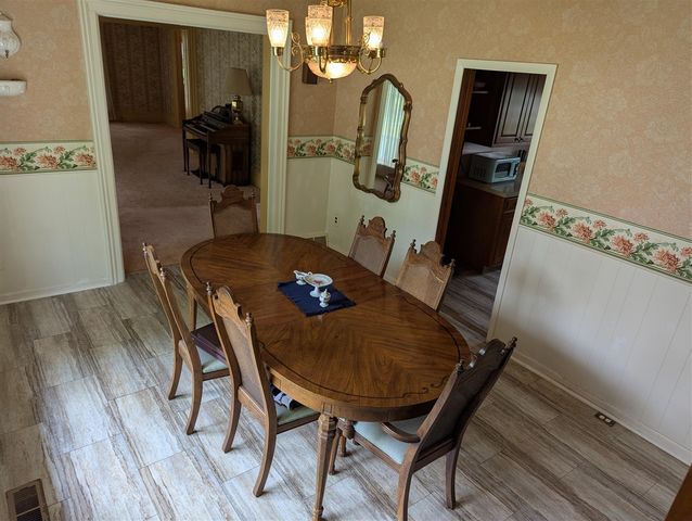 122 N Hudson Street, Coldwater, MI 49036