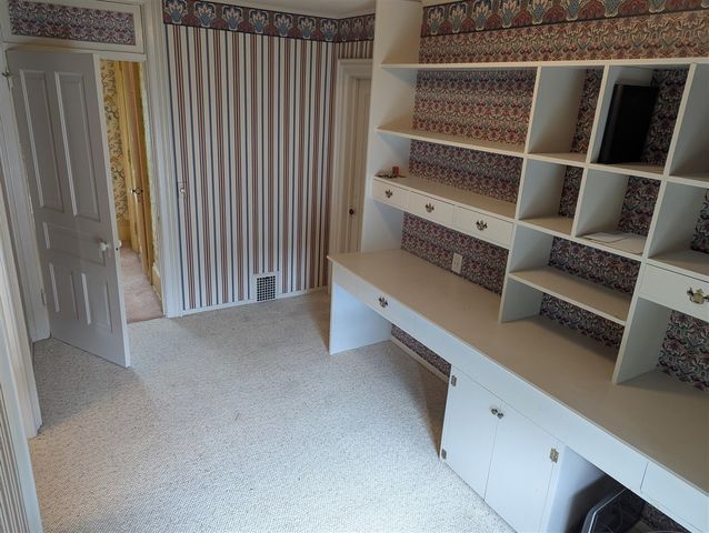 122 N Hudson Street, Coldwater, MI 49036