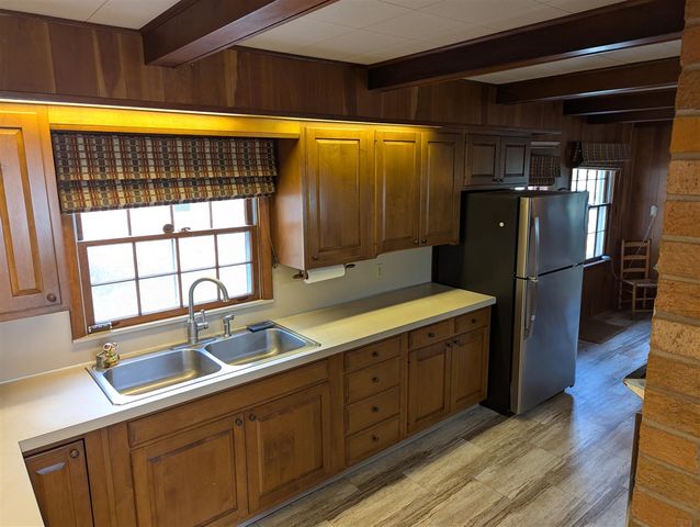 122 N Hudson Street, Coldwater, MI 49036