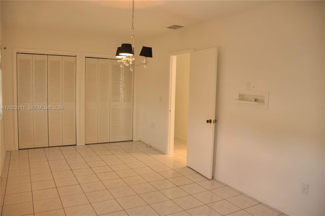 1301 W 61st Pl, Hialeah, FL 33012