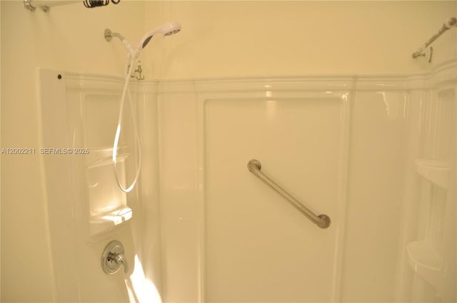 1301 W 61st Pl, Hialeah, FL 33012