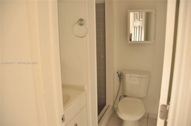 1301 W 61st Pl, Hialeah, FL 33012