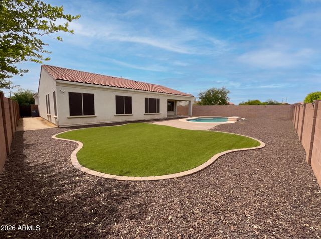 2312 E SUSAN Drive, Gilbert, AZ 85298