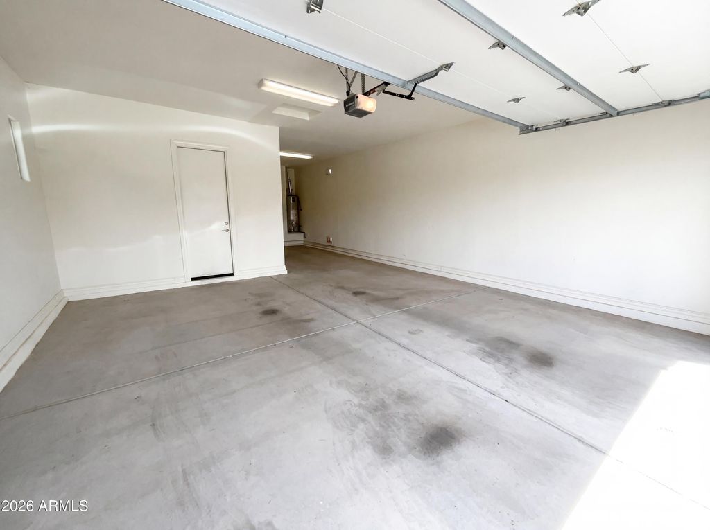 Image 26 of property listing at 2312 E SUSAN Drive, Gilbert, AZ 85298