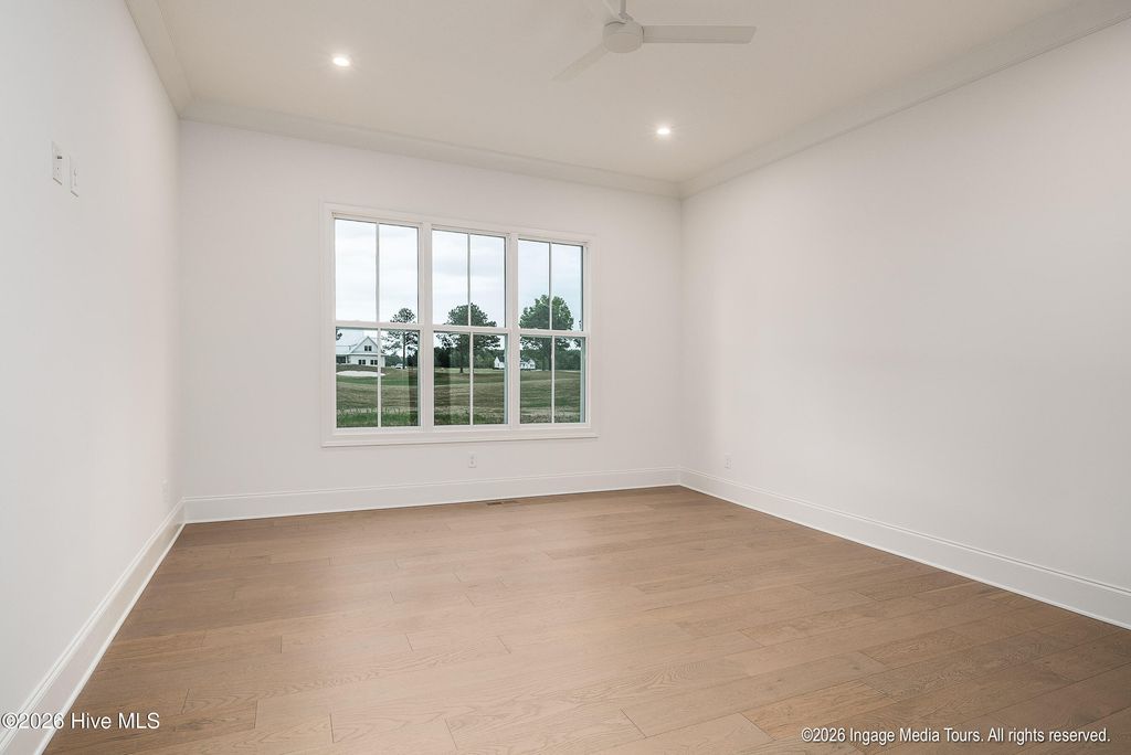 Image 19 of property listing at 154 Pine Tree Point, Snow Hill, NC 28580