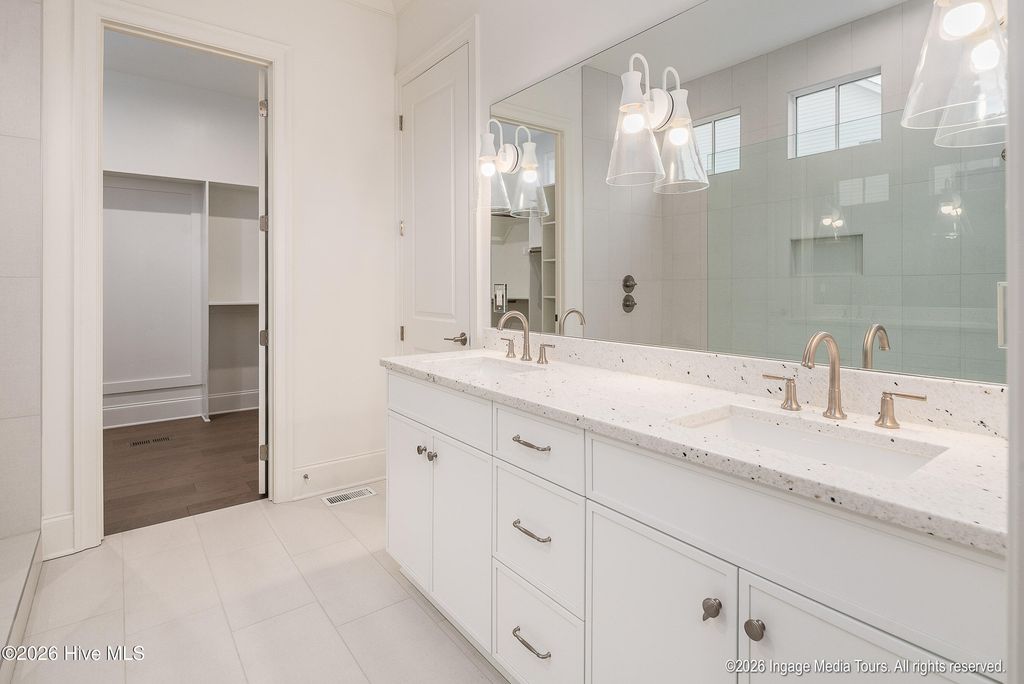 Image 21 of property listing at 154 Pine Tree Point, Snow Hill, NC 28580