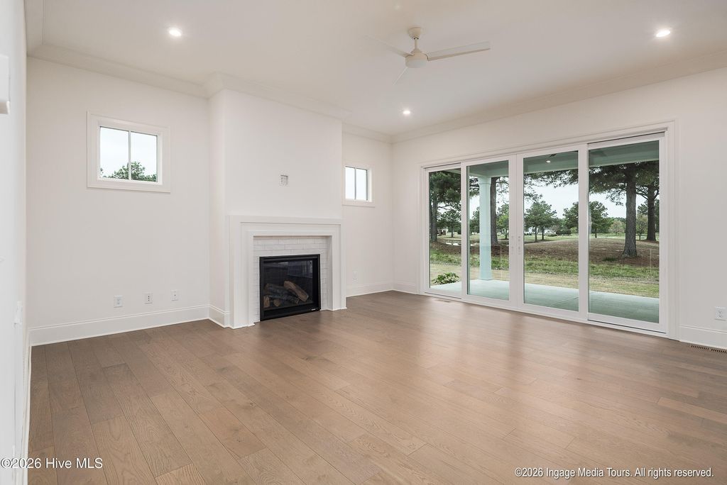 Image 6 of property listing at 154 Pine Tree Point, Snow Hill, NC 28580