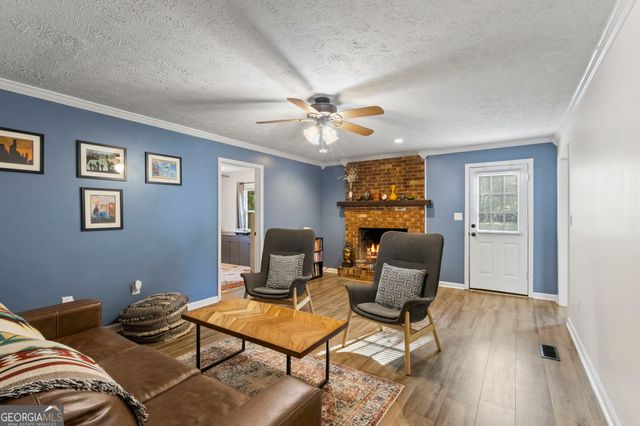 106 S Oaks Lane, Warner Robins, GA 31088