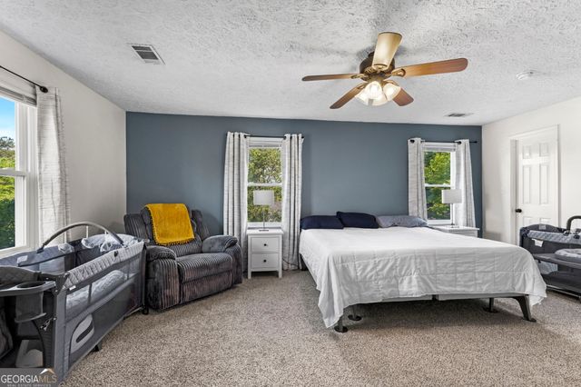 106 S Oaks Lane, Warner Robins, GA 31088