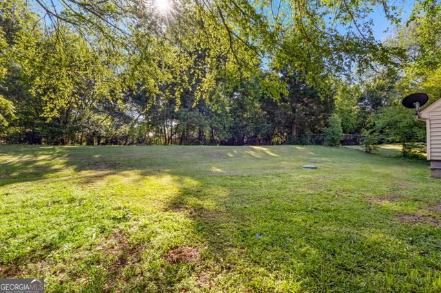 106 S Oaks Lane, Warner Robins, GA 31088
