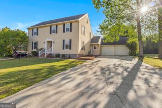 106 S Oaks Lane, Warner Robins, GA 31088