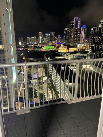 1750 N Bayshore Drive 2106, Miami, FL 33132