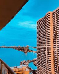 1750 N Bayshore Drive 2106, Miami, FL 33132