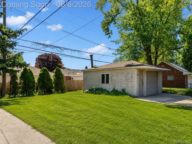12770 Nathaline, Redford Charter Township, MI 48239