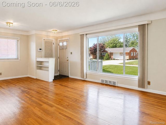 12770 Nathaline, Redford Charter Township, MI 48239
