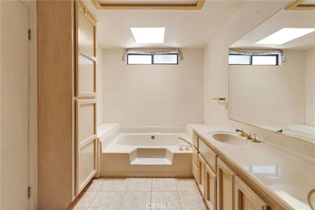 15200 Wildflower, Helendale, CA 92342