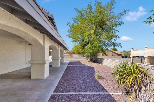 15200 Wildflower, Helendale, CA 92342