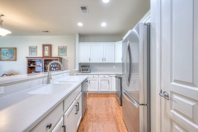 107 Old Towne Dr, Mount Juliet, TN 37122