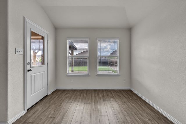 9106 Fall Creek Court, Arlington, TX 76002