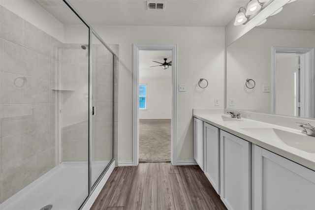 9106 Fall Creek Court, Arlington, TX 76002
