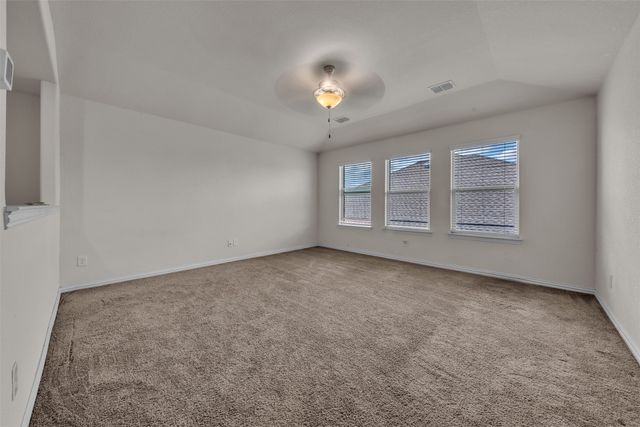 9106 Fall Creek Court, Arlington, TX 76002