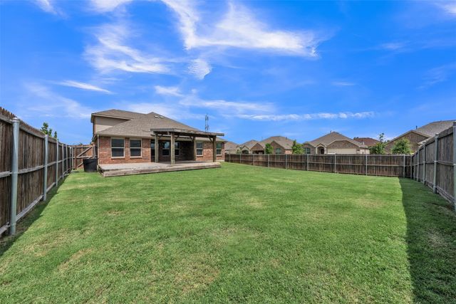 9106 Fall Creek Court, Arlington, TX 76002