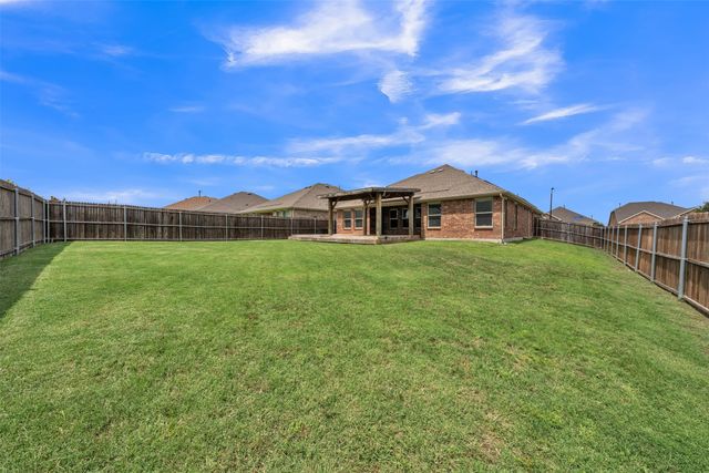 9106 Fall Creek Court, Arlington, TX 76002