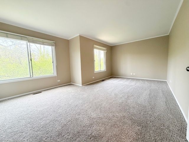 1344 BARCLAY Lane 1344, Deerfield, IL 60015