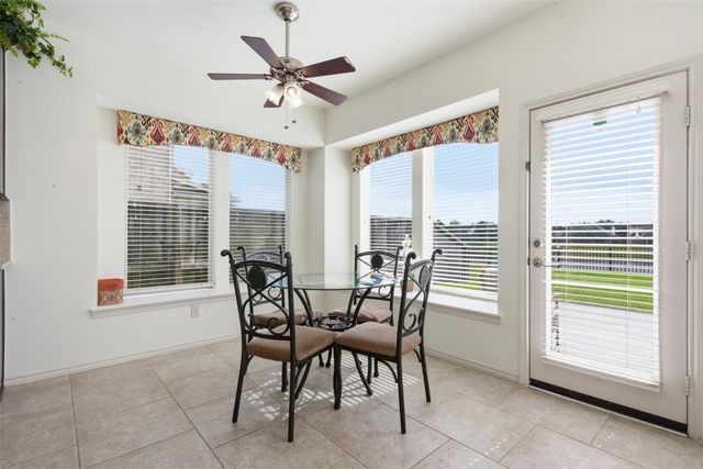 2711 Wild Lilac Drive, Pearland, TX 77584