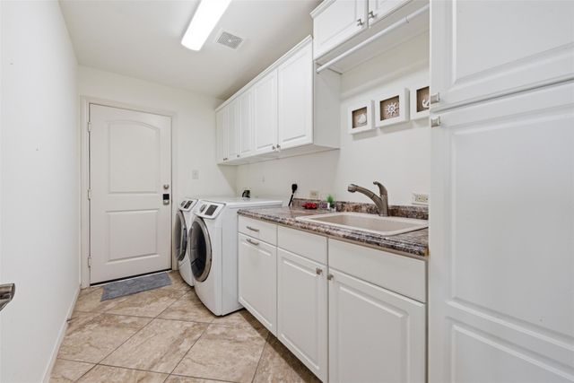 2711 Wild Lilac Drive, Pearland, TX 77584