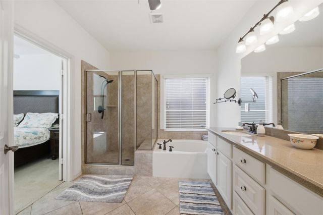 2711 Wild Lilac Drive, Pearland, TX 77584