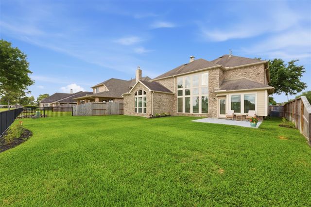 2711 Wild Lilac Drive, Pearland, TX 77584