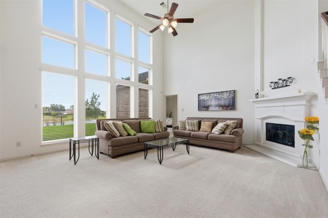 2711 Wild Lilac Drive, Pearland, TX 77584