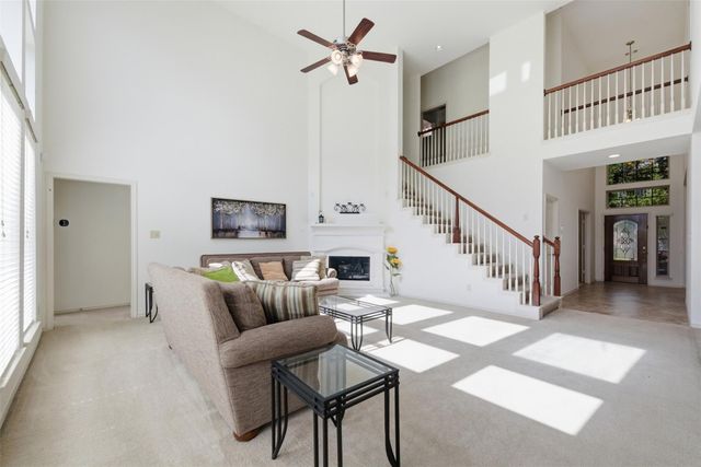 2711 Wild Lilac Drive, Pearland, TX 77584