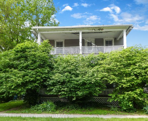 206 W Harris Street, Charlotte, MI 48813