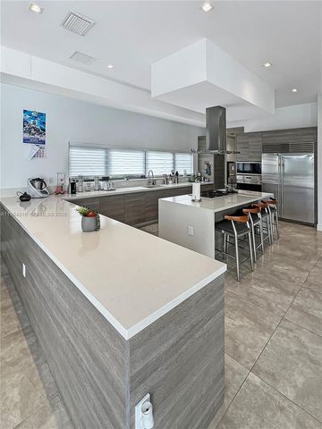 16640 Sunset Way, Weston, FL 33326