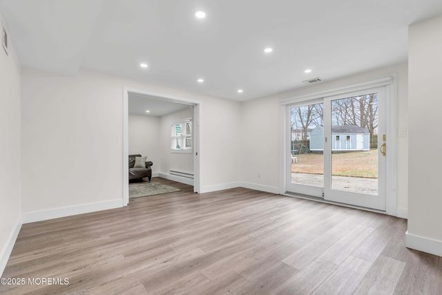 3 Arkansas Drive, Jackson, NJ 08527