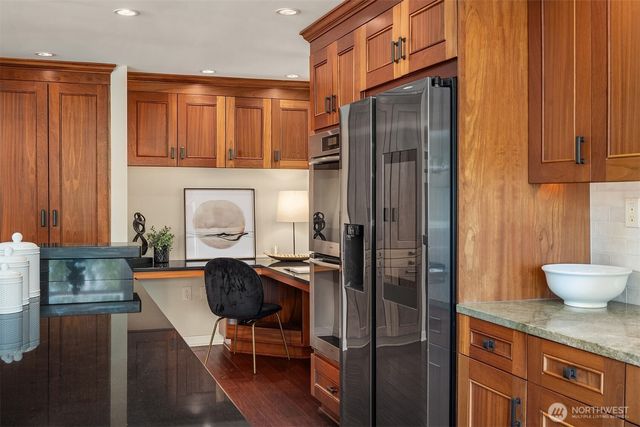 5601 Bradford Street, Seattle, WA 98116