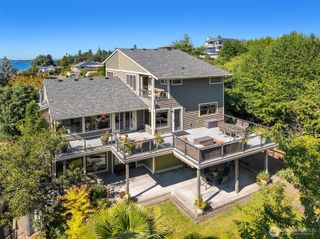 5601 Bradford Street, Seattle, WA 98116