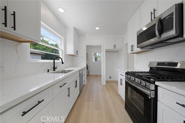 2854 N Pershing, San Bernardino, CA 92405