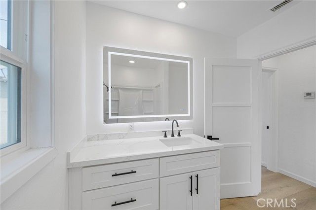 2854 N Pershing, San Bernardino, CA 92405