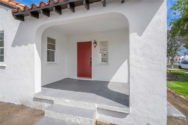2854 N Pershing, San Bernardino, CA 92405