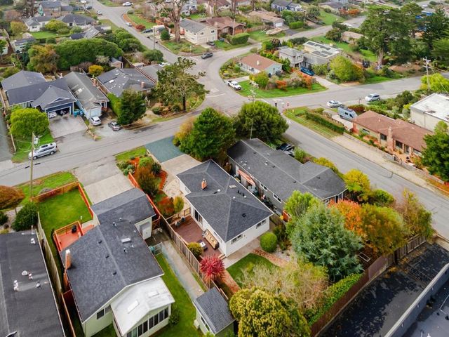 655 George Street, Montara, CA 94037